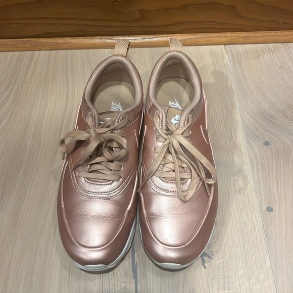 Nike Air Max Thea Rose Gold - Picture 3 of 3